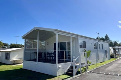 Pool View Cabins Shelly Beach